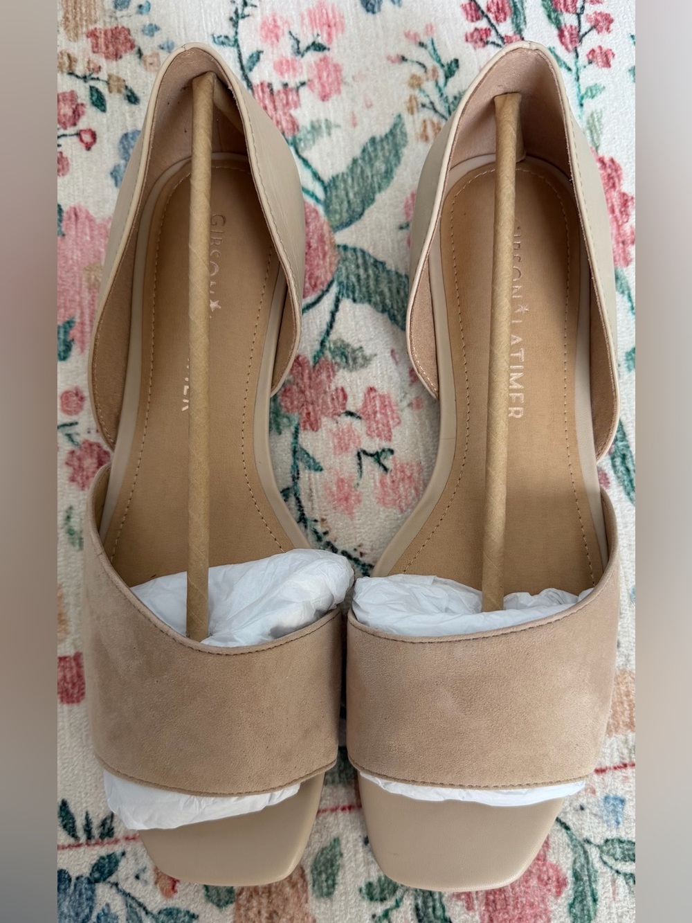 Gibson Latimer Beige Suede Open-Toe Flats